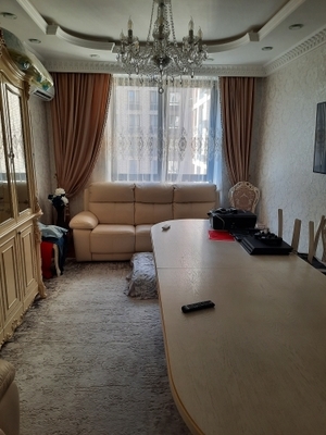 Продам квартиру в Москве по адресу Каширское ш, 65к1, площадь 849 квм Недвижимость Москва (Россия) Продается квартира с  отличным ремонтом и мебелью