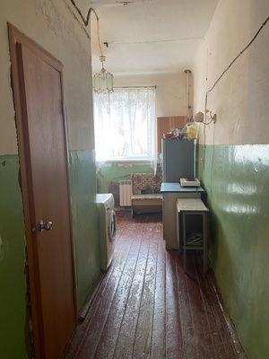 Продам комнату в Нижнем Тагиле по адресу Тимирязева ул, 19, площадь 1052 квм Недвижимость Свердловская  область (Россия)  Горячая вода из центрального водоснабжения, есть обычная ванна