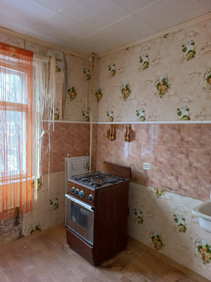 Продам квартиру в Пушкине по адресу Лесное тер, 7, площадь 587 квм Недвижимость Санкт-Петербург и окрестности (Россия)  Посёлок Лесное имеет свою сложившуюся инфраструктуру