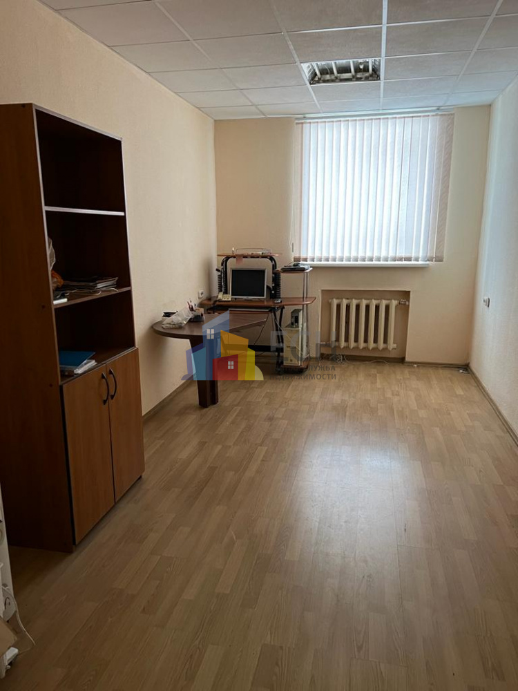 Сдам в аренду склад 5000 м.кв.