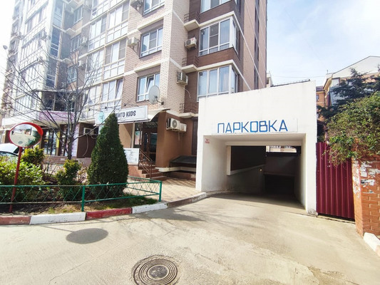 Продам квартиру в Краснодаре по адресу 1-го Мая ул, 91, площадь 40 квм Недвижимость Краснодарский край (Россия)