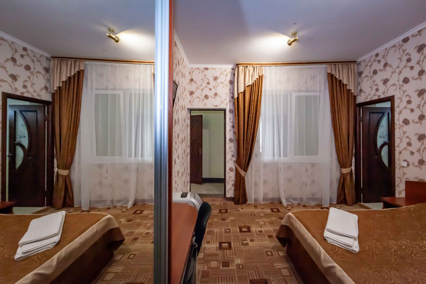 Фото: Здание в Симферополе! test