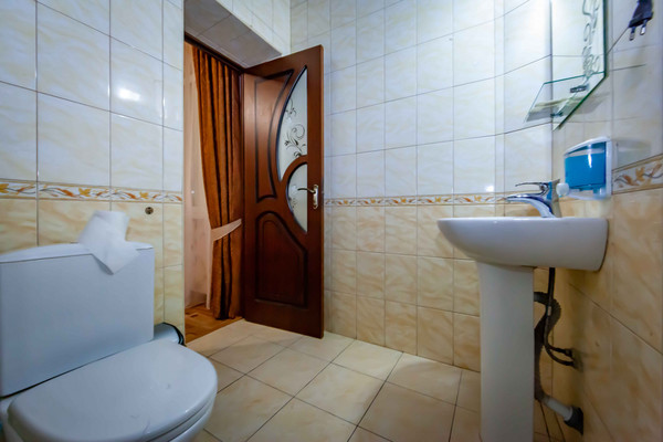 Фото: Здание в Симферополе! test