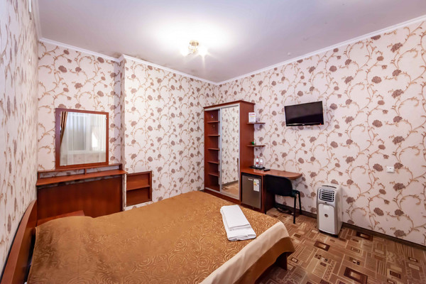 Фото: Здание в Симферополе! test