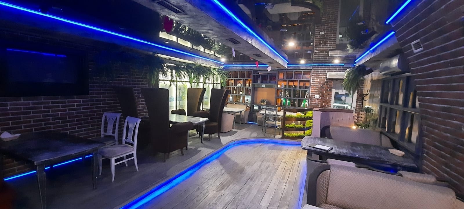 Продам недвижимость под общепит 328 м.кв.