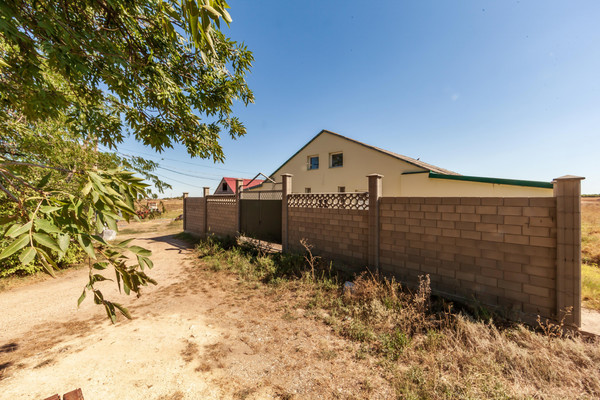 Фото: Здание 980 кв.м., 56 соток. test