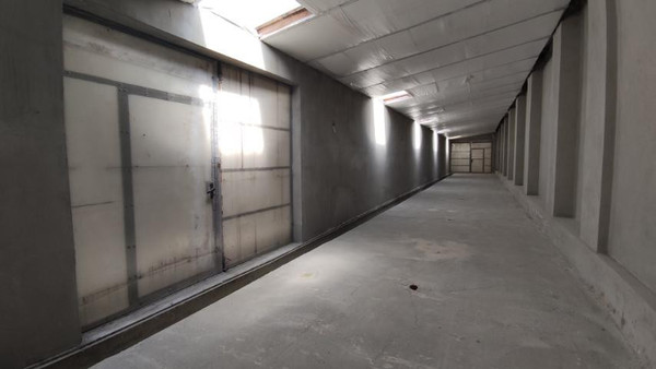 Фото: Здание 980 кв.м., 56 соток. test