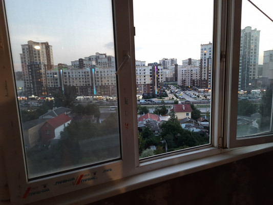 Продам квартиру в Симферополе по адресу Ракетная ул, 12, площадь 864 квм Недвижимость Республика Крым (Россия)  Есть возможность осуществить ремонт своей мечты