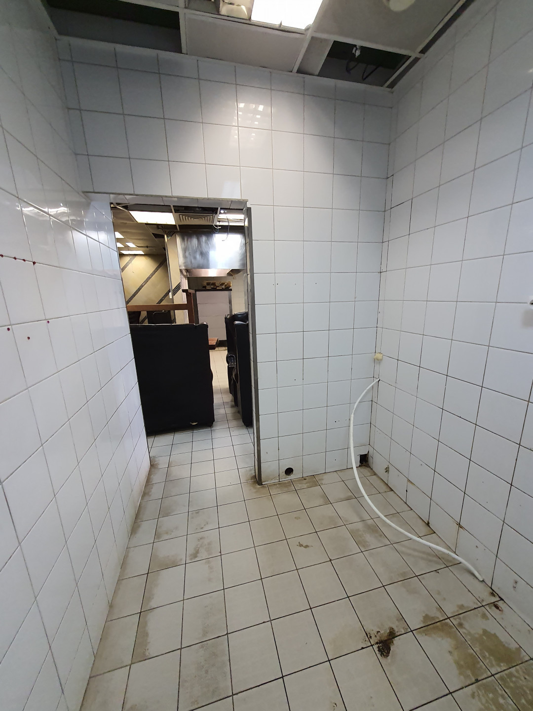 Сдам в аренду магазин 87 м.кв.