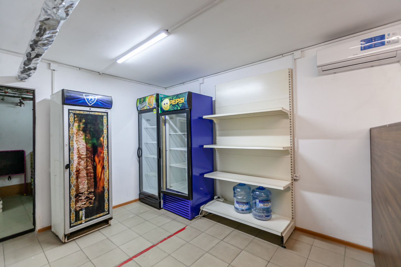 Продам магазин 19.7 м.кв.