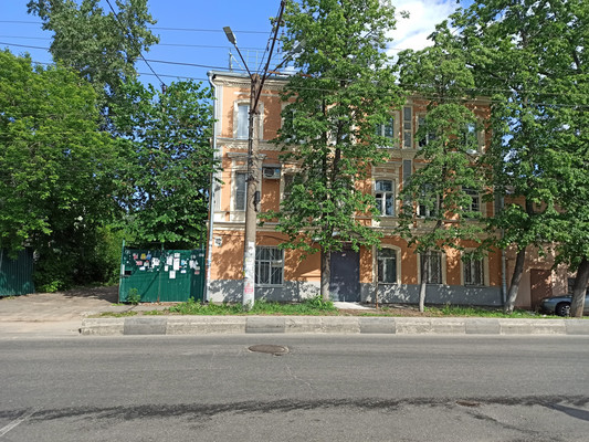 Продам квартиру в Нижнем Новгороде по адресу Литвинова ул, 40, площадь 98 квм Недвижимость Нижегородская  область (Россия)  Продается по средней цене 1кв