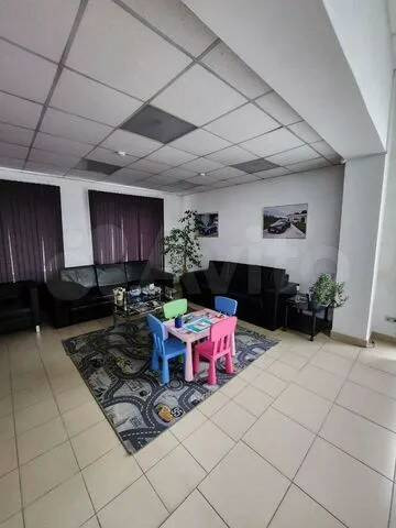 Сдам в аренду магазин 250 м.кв.