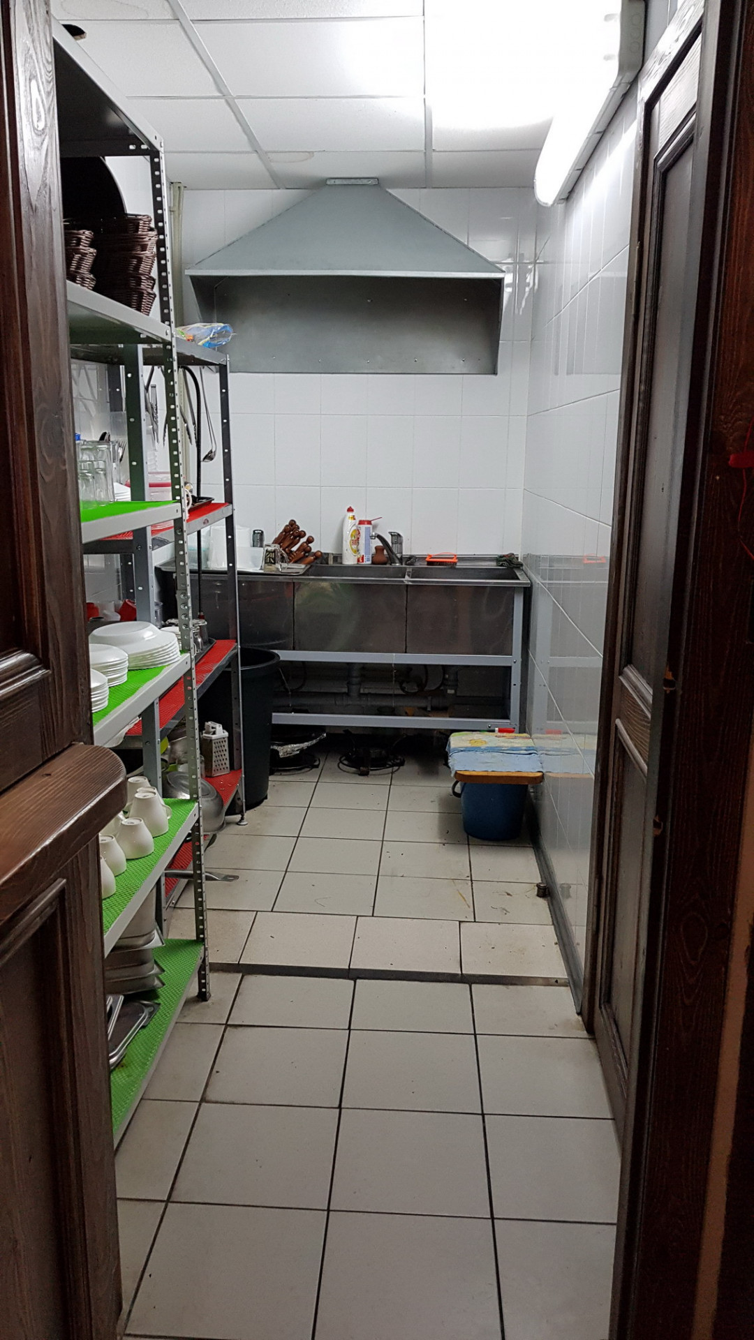 Продам недвижимость под общепит 100 м.кв.