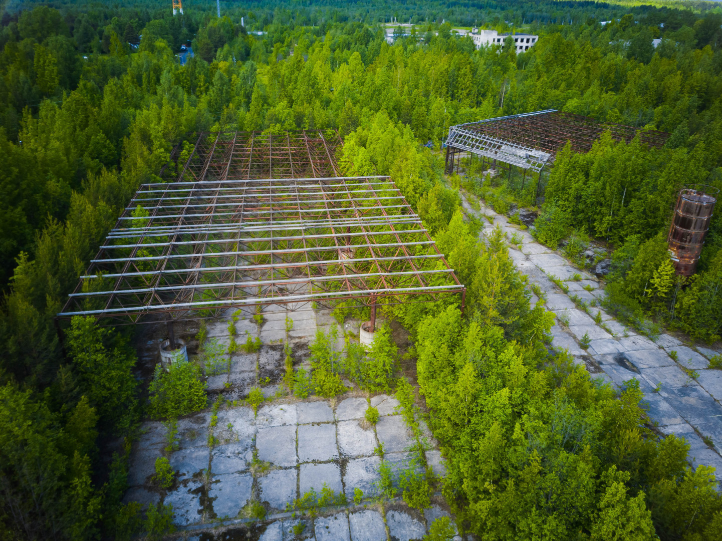 Продам производственное помещение 15000 м.кв.
