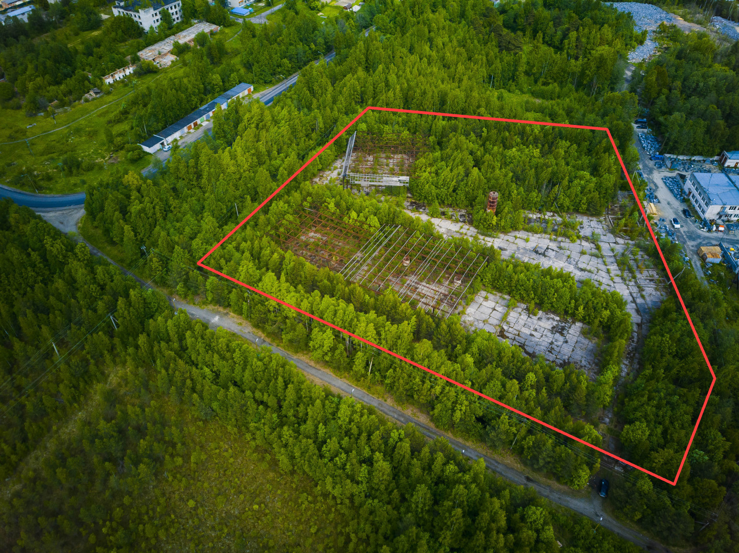 Продам производственное помещение 15000 м.кв.