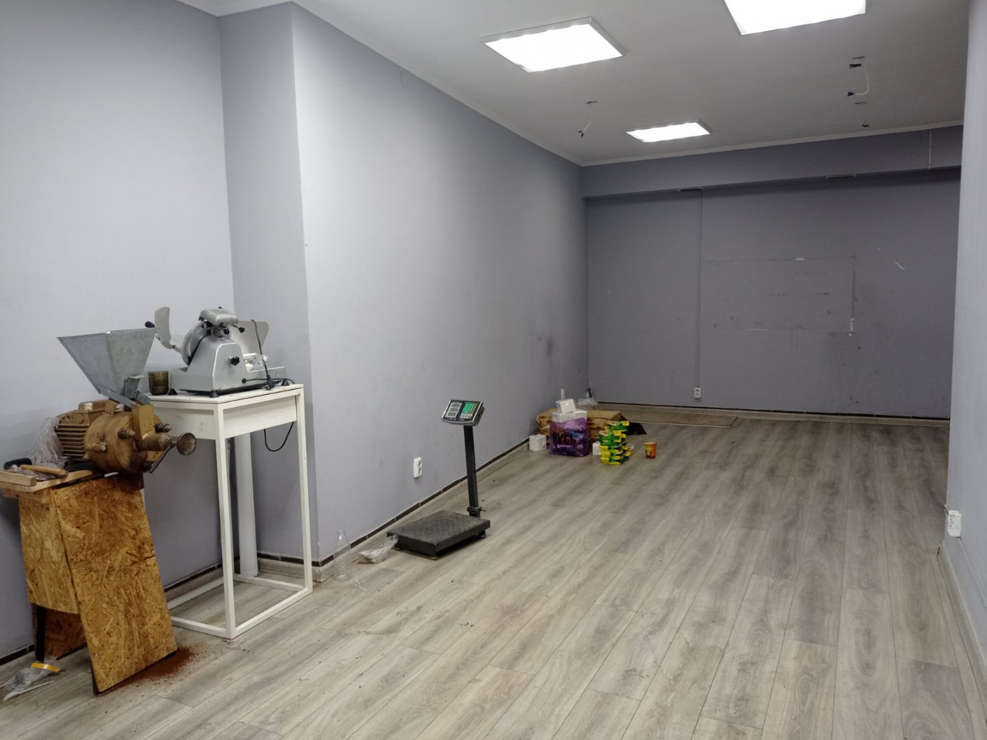Сдам в аренду магазин 31.8 м.кв.