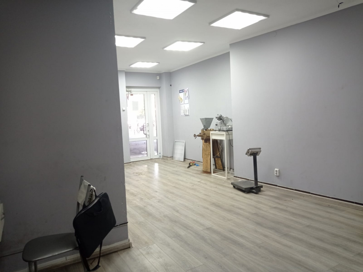 Сдам в аренду магазин 31.8 м.кв.