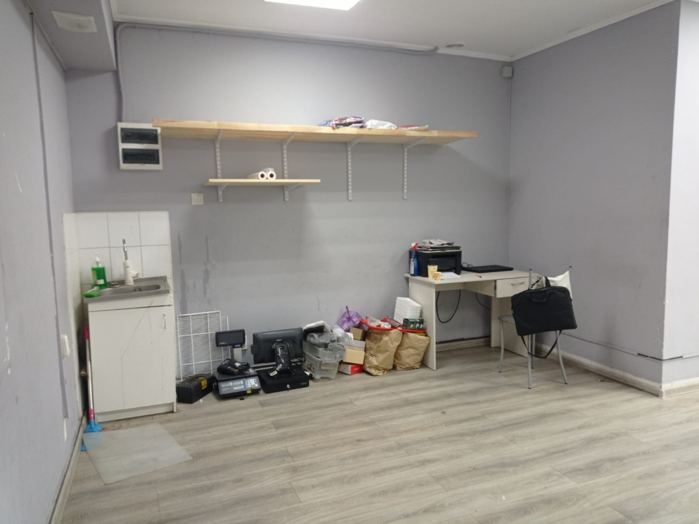 Сдам в аренду магазин 31.8 м.кв.