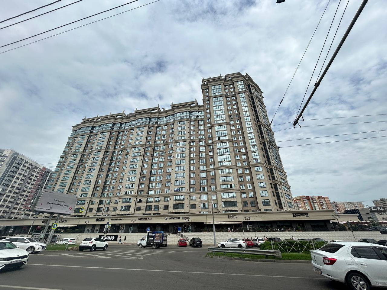 Продам недвижимость под общепит 972 м.кв.