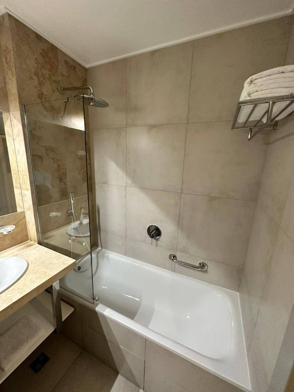 Продам гостиничную недвижимость 240 м.кв.