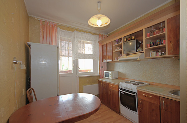 Продам квартиру в Зеленограде по адресу Зеленоград г, 841, площадь 77 квм Недвижимость Москва (Россия)  +12 кв