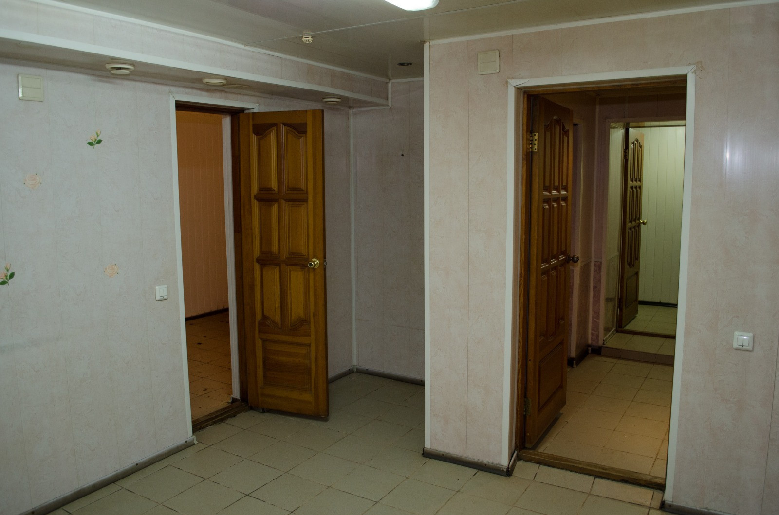 Продам недвижимость в сфере услуг 187 м.кв.