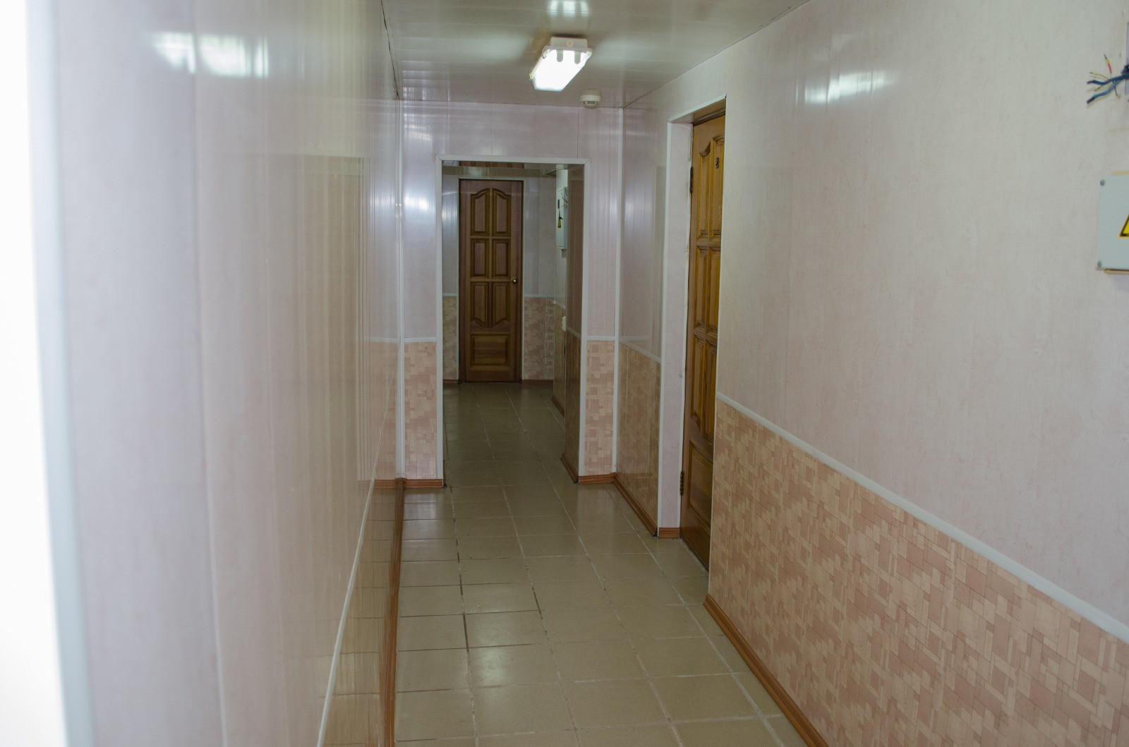 Продам недвижимость в сфере услуг 187 м.кв.