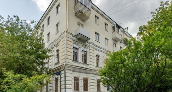Продам квартиру в Москве по адресу Палиха ул, 7-9к6, площадь 588 квм Недвижимость Москва (Россия) Арт