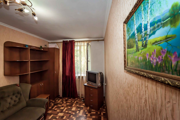 Продам квартиру в Симферополе по адресу Беспалова ул, 154, площадь 247 квм Недвижимость Республика Крым (Россия)  Расположена по адресу г
