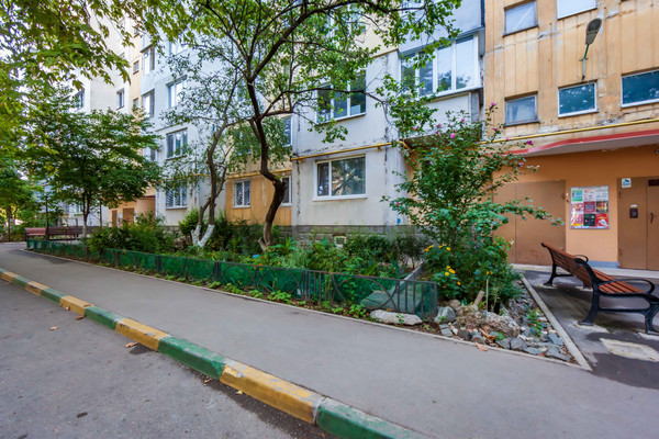 Продам квартиру в Симферополе по адресу Бела Куна ул, 21, площадь 589 квм Недвижимость Республика Крым (Россия)  Квартира с изолированными комнатами, балконом и большой лоджией