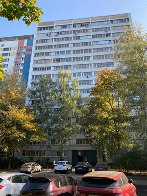 Продам квартиру в Зеленограде по адресу Зеленоград г, 917, площадь 35 квм Недвижимость Москва (Россия)  Не испорчена ремонтом, поэтому есть возможность сделать квартиру своей мечты, и любоваться красивым панорамным видом и закатом