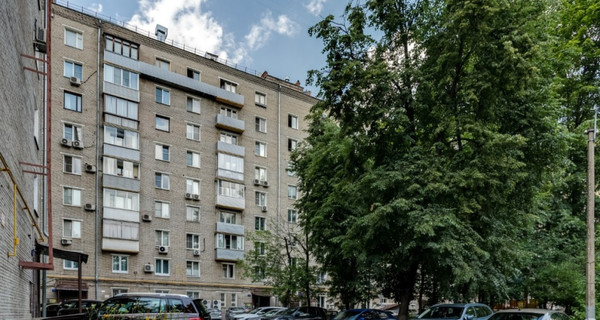 Продам квартиру в Москве по адресу Ленинский пр-кт, 79, площадь 804 квм Недвижимость Москва (Россия) 	Квартира находится в тихом, зеленом районе, где вы сможете отдохнуть после трудового дня