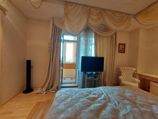 Продам квартиру в Зеленограде по адресу Панфиловский пр-кт, 1145, площадь 210 квм Недвижимость Москва (Россия)