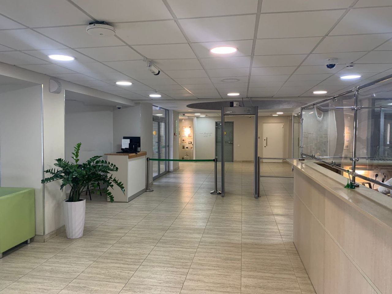 Продам помещение свободного назначения 10423.6 м.кв.