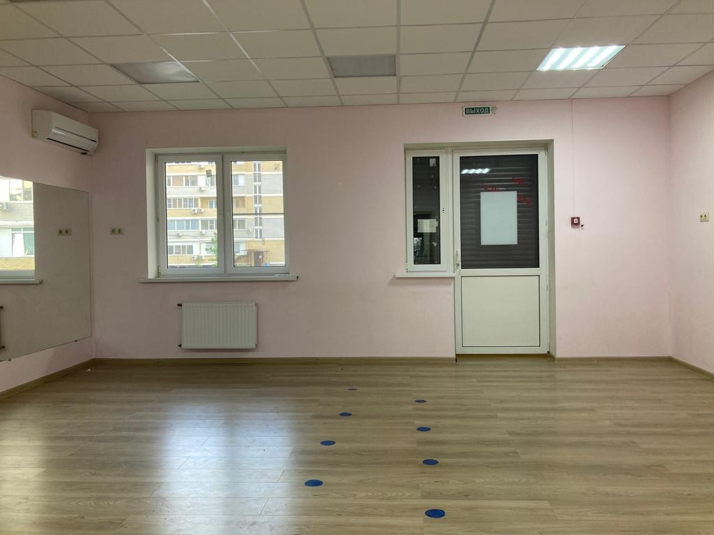 Сдам в аренду магазин 95 м.кв.