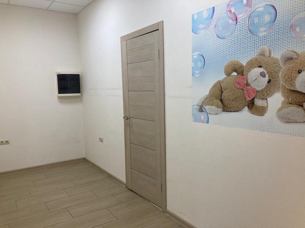 Сдам в аренду магазин 95 м.кв.