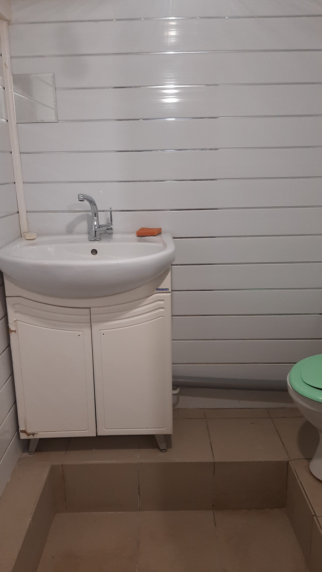 Сдам в аренду магазин 120 м.кв.