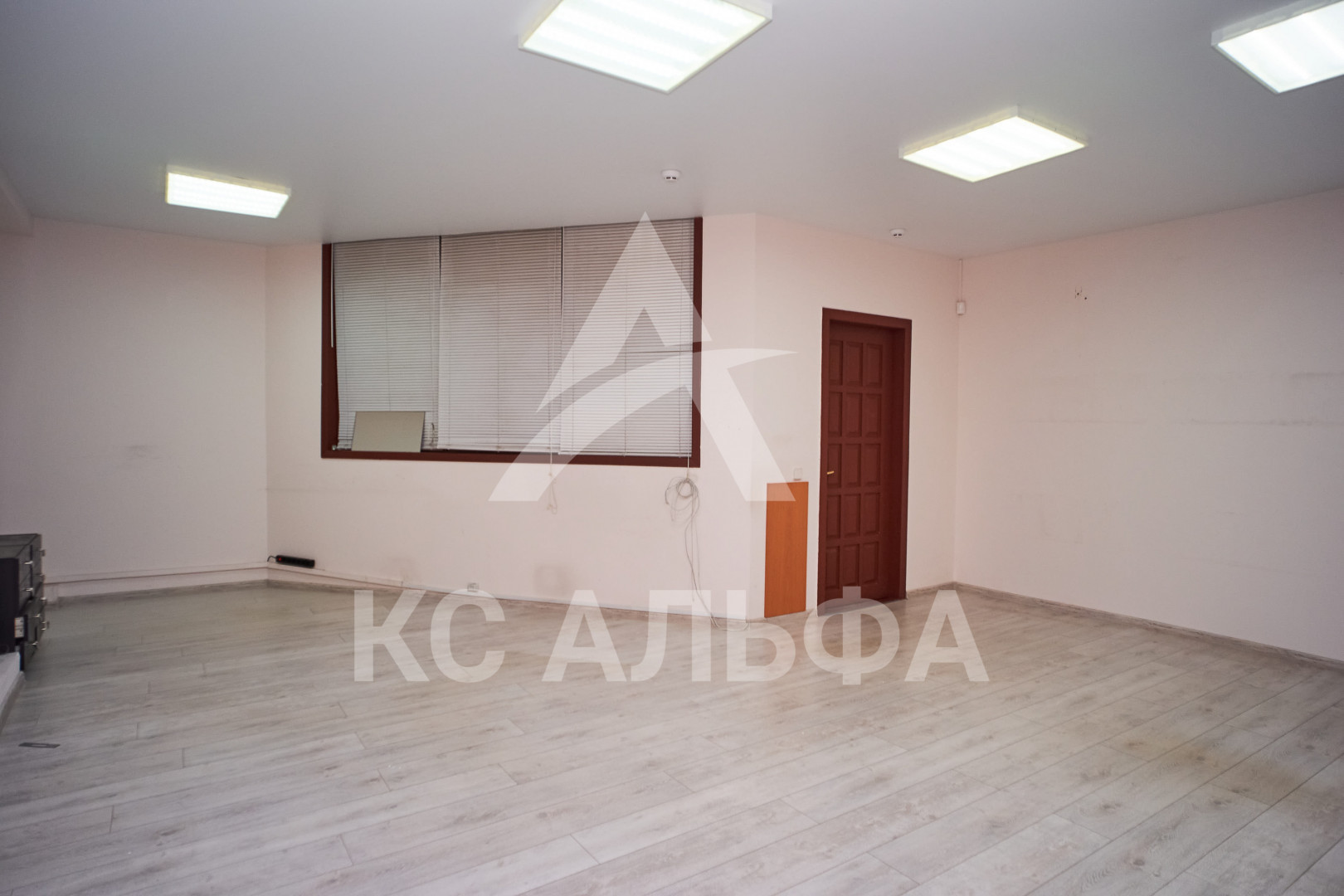 Продам помещение свободного назначения 353.4 м.кв.