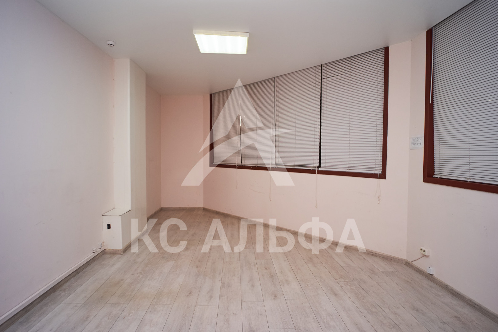 Продам помещение свободного назначения 353.4 м.кв.