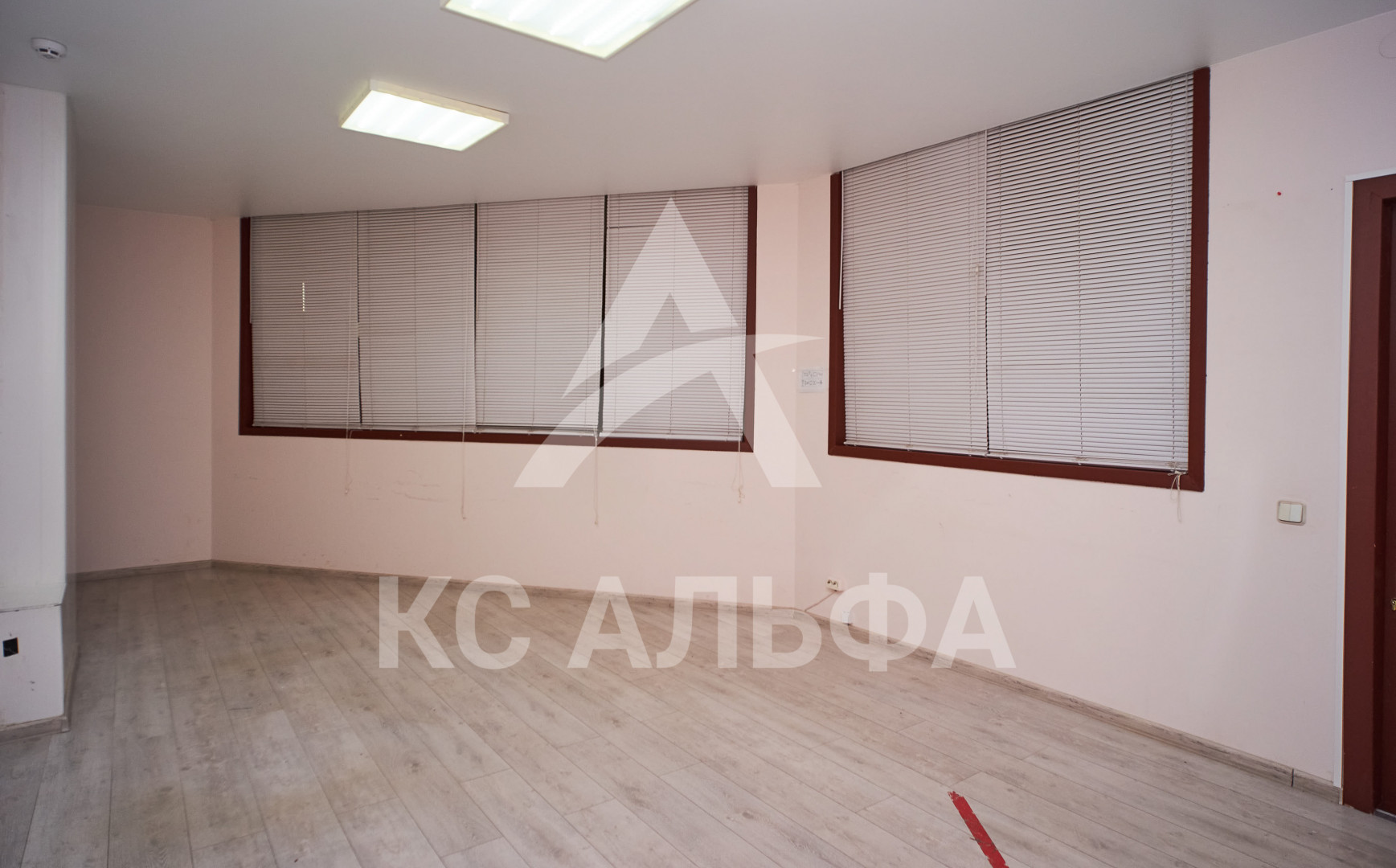 Продам помещение свободного назначения 353.4 м.кв.