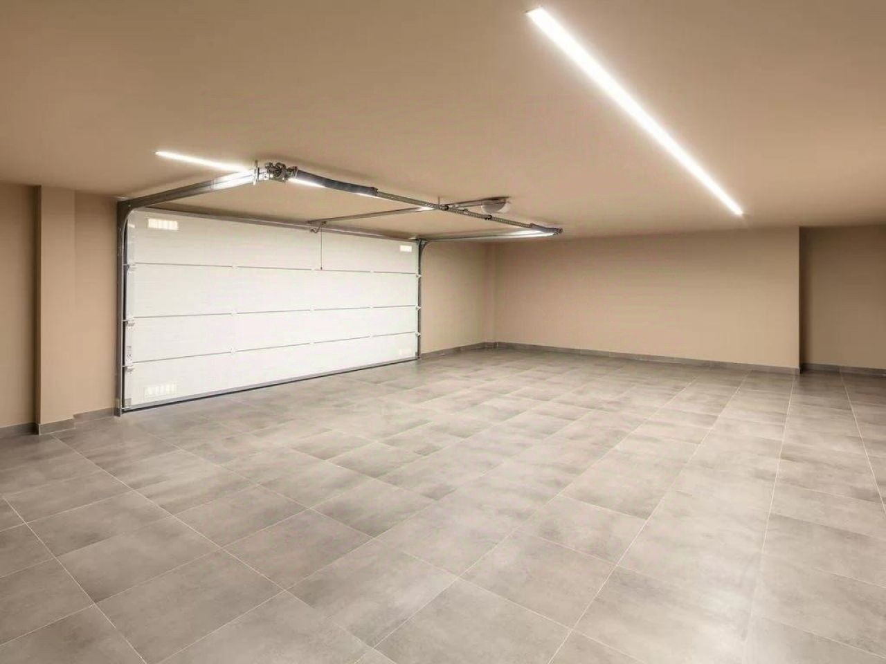 Продам помещение свободного назначения 650 м.кв.