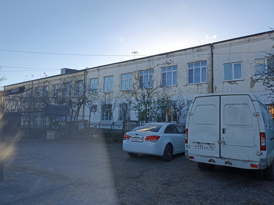 Продам квартиру в Апшеронске по адресу Красноармейская ул, 63а, площадь 427 квм Недвижимость Краснодарский край (Россия)