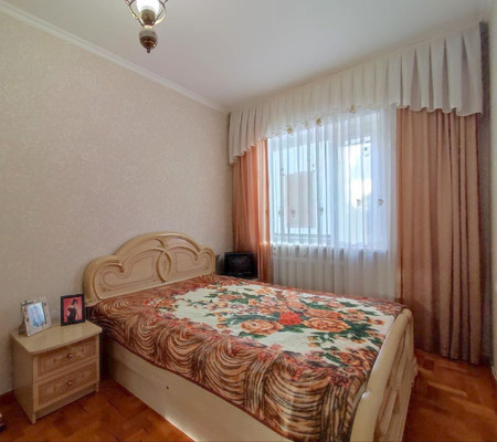 Продам квартиру в Анапе по адресу Тургенева ул, 271к2, площадь 664 квм Недвижимость Краснодарский край (Россия)  Три раздельные спальни и большая кухня-гостиная 28,2 м2