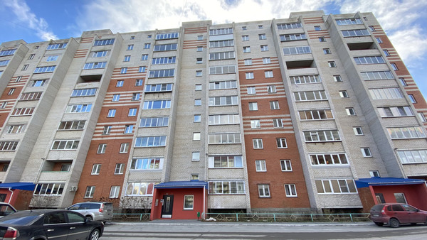 Продам квартиру в Миассе по адресу Богдана Хмельницкого ул, 72, площадь 575 квм Недвижимость Челябинская  область (Россия)  Квартира расположена на 6 этаже, не угловая, очень теплая