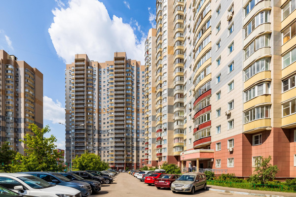 Продам квартиру в Балашихе по адресу Демин луг ул, 2, площадь 627 квм Недвижимость Московская  область (Россия)  Прямая продажа