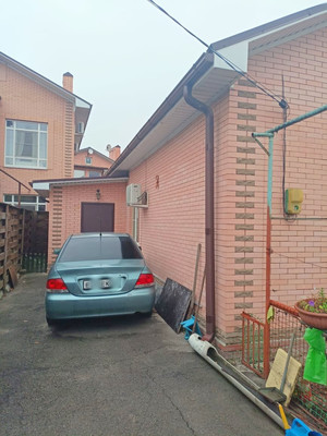 Продам дом в Батайске по адресу Рыбная ул, 14, площадь 532 квм Недвижимость Ростовская  область (Россия)