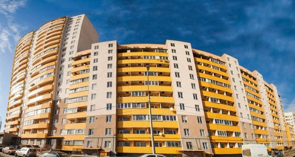 Продам квартиру в Шушары по адресу Валдайская ул, 11, площадь 415 квм Недвижимость Санкт-Петербург и окрестности (Россия) Шушары продается большая видовая однокомнатная квартира