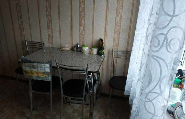 Продам квартиру в Белогорск по адресу Нижнегорская ул, 41, площадь 60 квм Недвижимость Республика Крым (Россия)