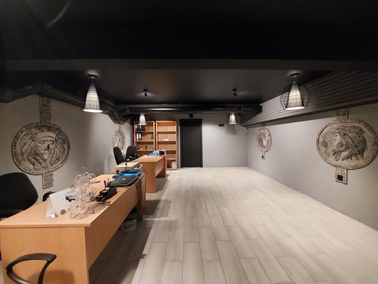 Фото: Объект N 179048. Продам помещение свободного назначения 151,2 кв.м. (117 кв.м. в собственности, 34,2 кв.м. в аренде, которую перезаключат на нового собственника). test