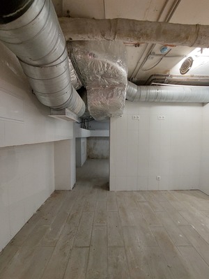 Фото: Объект N 179048. Продам помещение свободного назначения 151,2 кв.м. (117 кв.м. в собственности, 34,2 кв.м. в аренде, которую перезаключат на нового собственника). test